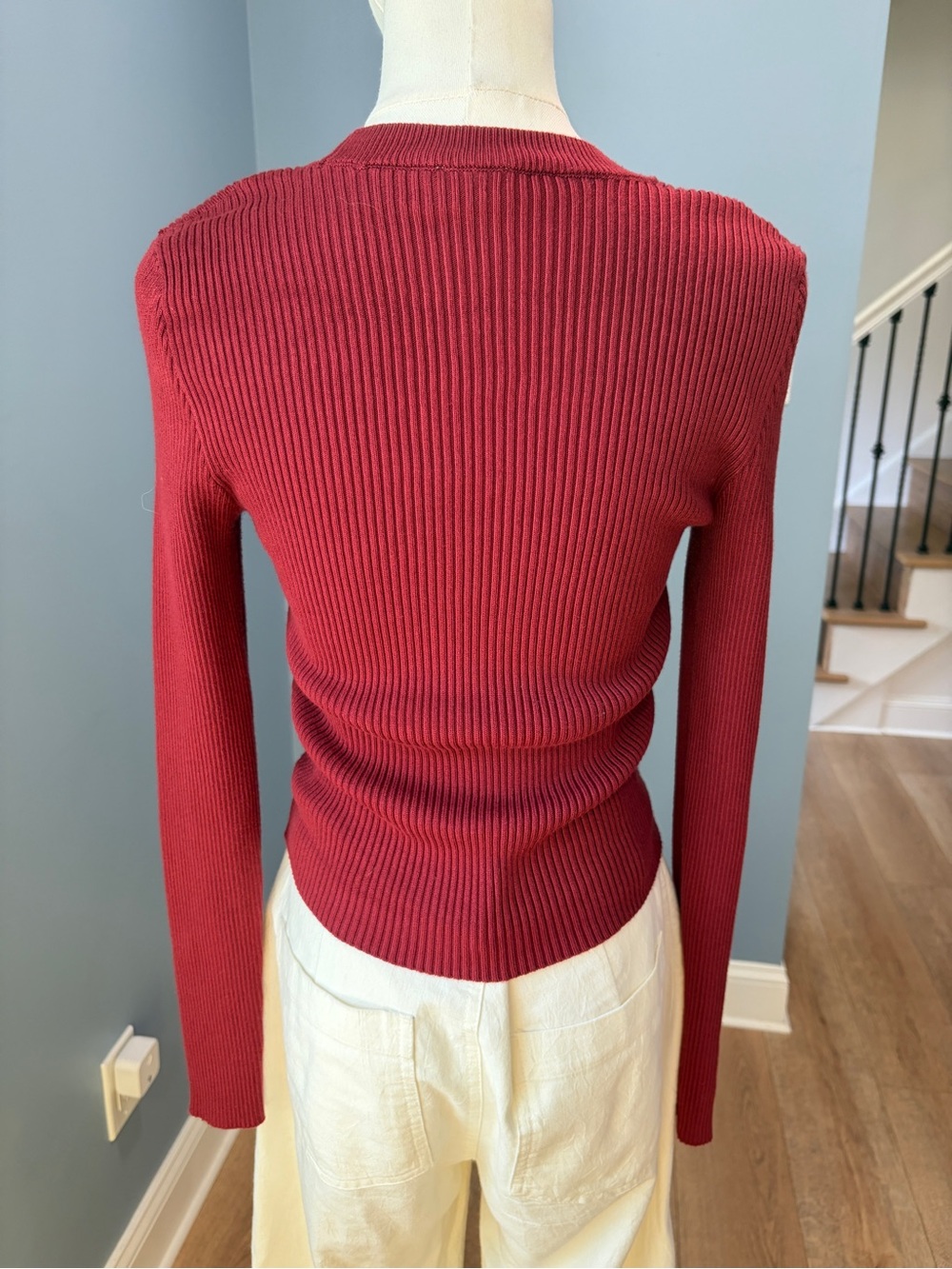 Abercrombie & Fitch Burgundy Ribbed Scoop Neck Sweater Top Small - Picture 5 of 8